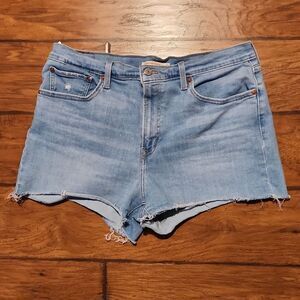 Levi Strauss & Co. Size 33 women's blue denim cut off shorts